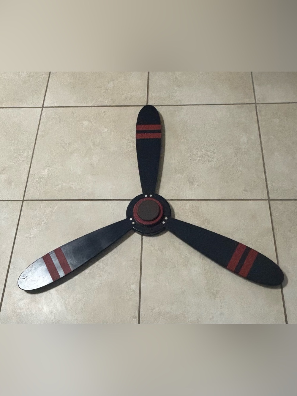 Decorative Three-Blade Wall Propeller in Black with Red Accents